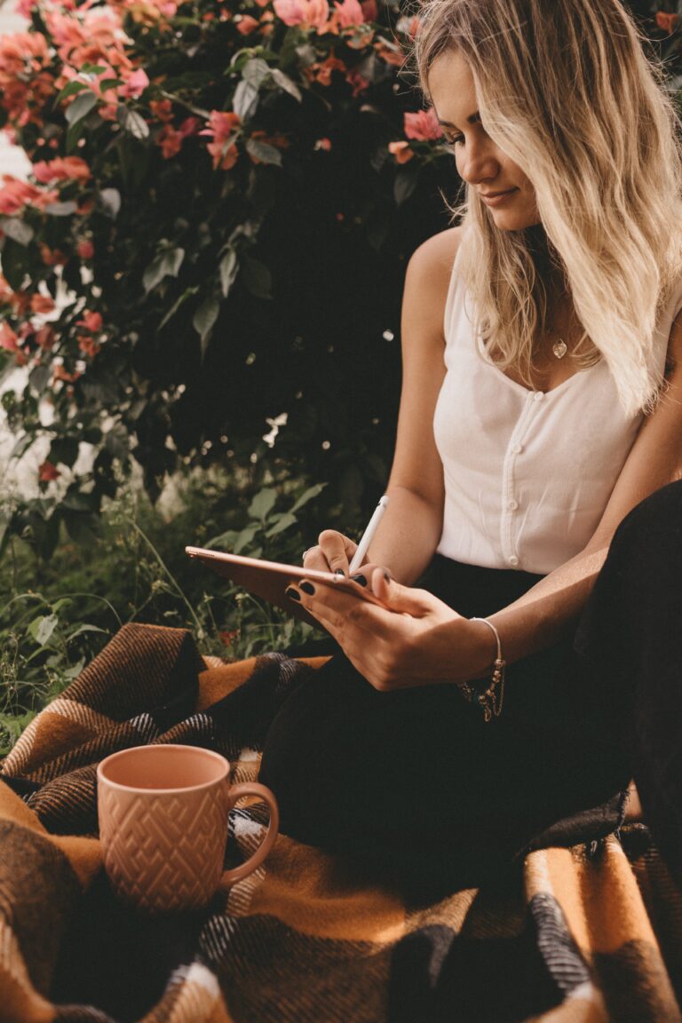Ace the writing game with these 21 ai tools for content writers techkzar